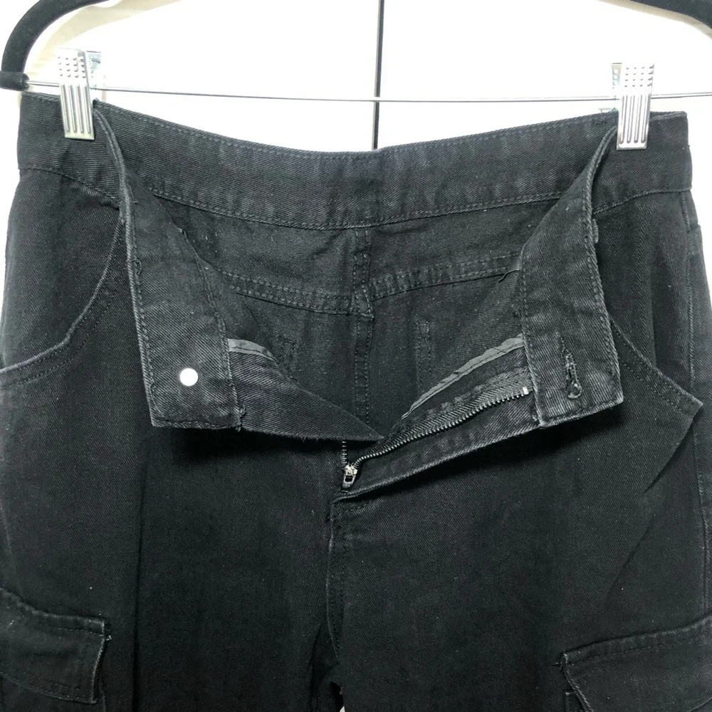 Black Cargo Pants Size 29L
